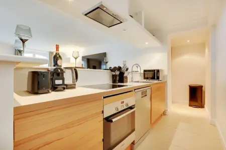 RM-28-MONTAIGNE, Appartement 6 personnes à Paris - Photo 1