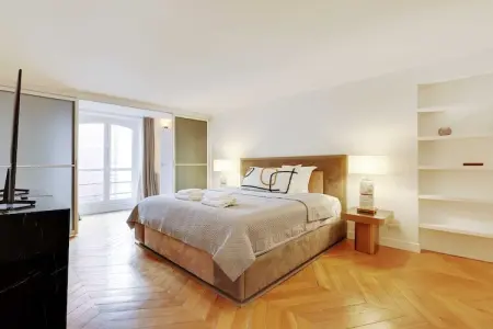 RM-28-MONTAIGNE, Appartement 6 personnes à Paris - Photo 3