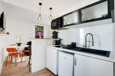 VM-9-JONQUIERE-6, Appartement 4 personnes à Paris - Photo 6