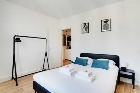 VM-9-JONQUIERE-6, Appartement 4 personnes à Paris - Photo 8