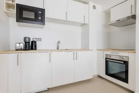 VR-151-JAURES-2, Appartement 6 personnes à Puteaux - Photo 2