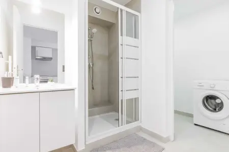 VR-151-JAURES-2, Appartement 6 personnes à Puteaux - Photo 4