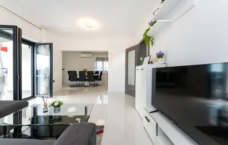 Location Maison 8 personnes à Maslenica - Photo 4