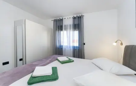 Location Maison 8 personnes à Maslenica - Photo 19