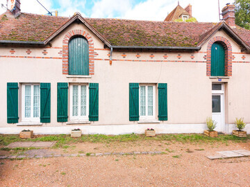 Gite à Bailleau Armenonville,Gîte paisible dans la nature près de Chartres FR-1-581-142 N°1018245