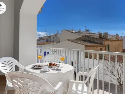 Appartement à Calella de Palafrugell, Appartement Moderne à 50m de la Plage - Terrasse, WiFi, Clim - Calella de Palafrugell - L1018267