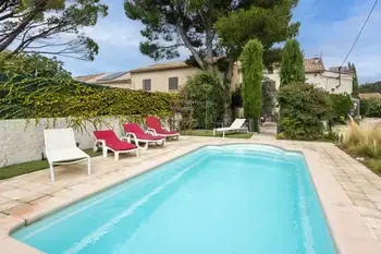 Haus in Vedène,Le Guiguet - Mas provençal avec piscine pour 10 1411405 N°1018273