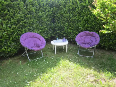 Maison familiale à Ferrières-sur-Sichon avec cheminée et jardin dans cadre rural - Photo 8