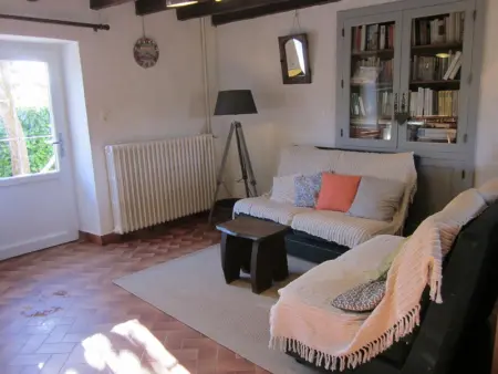 Maison familiale à Ferrières-sur-Sichon avec cheminée et jardin dans cadre rural - Photo 12