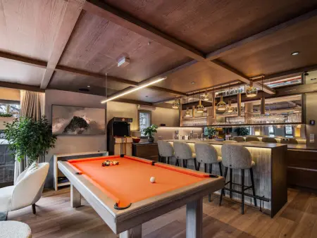 Chalet d'exception avec sauna, piscine chauffée et salle de cinéma - Photo 13