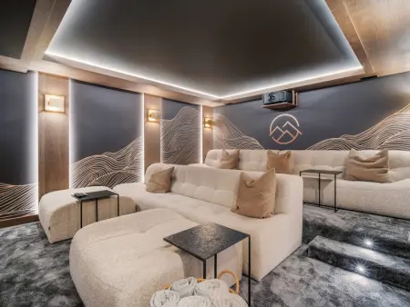 Chalet d'exception avec sauna, piscine chauffée et salle de cinéma - Photo 14