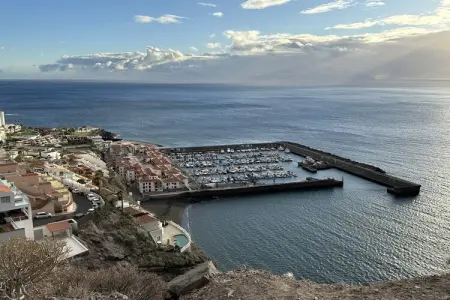 Barco en Acantilados de Los Gigantes, Santiago del Teide, T,408326 ES-38683-28 N°1018691