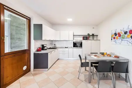 372373, Maison 5 personnes à Desenzano del Garda - Photo 14