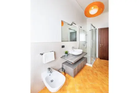 269262, Maison 9 personnes à Padenghe sul Garda - Photo 19