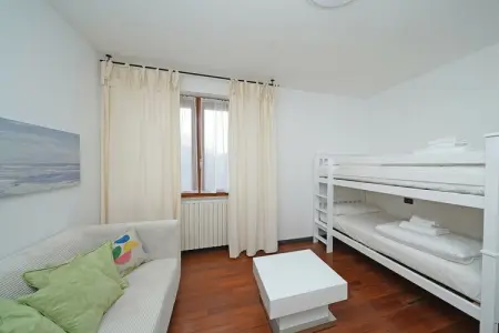 403413, Maison 6 personnes à Brescia - Photo 19