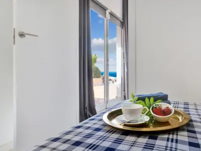 Apartamento en Puerto de Santiago,Bel appartement avec piscine chauffée, Wi-Fi, TV intelligente à Los Gigantes ES-347-31 N°1018981