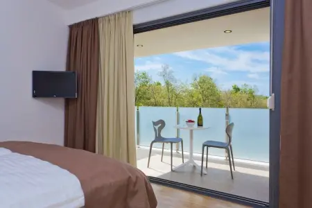Villa Amaris, Villa à Novigrad avec Piscine et Terrasse - Photo 13