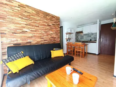 Appartement à Saint Lary Soulan, Charmant T2 avec terrasse et parking à Saint-Lary-Soulan - L1019544