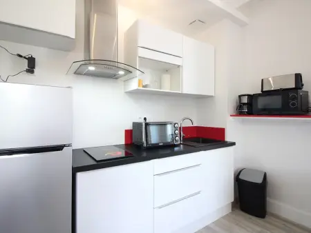 T2 Confortable avec WiFi proche thermes, Appartement 2 personnes à La Bourboule - Photo 2