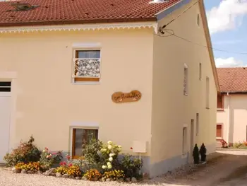 Cottage in Granges Aumontzey Aumontzey,Gîte confortable près de Gérardmer avec terrasse et accueil chaleureux FR-1-589-676 N°1019686