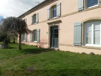 Casa rural en Remicourt,Gîte familial 6 pers, vallée Vosges, proche Vittel, parking, jardin FR-1-589-697 N°1019703