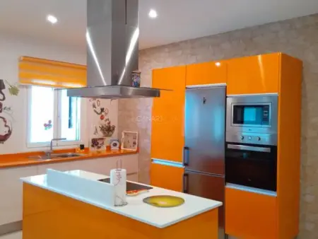 Maison neuve avec piscine privée chauffée à La Oliva - Photo 4