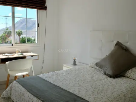 Penthouse moderne et chaleureux avec terrasse et piscine - Photo 10