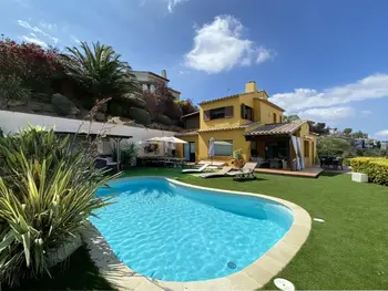 Casa en Begur,Alquiler villa con piscina en Begur, Centro HISP-235-264 N°1019845