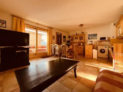 Appartement à Peisey Vallandry, Appartement lumineux avec balcon, 2 chambres, proche des pistes - L1019978