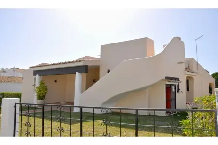 Villa Manuela, Villa traditional avec piscine privée - Photo 1