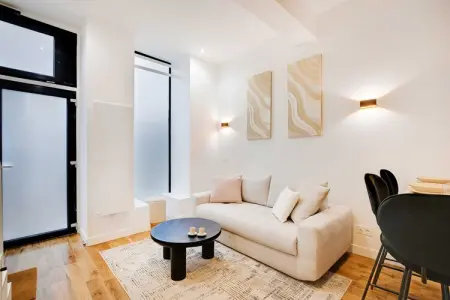 RD-64-NAZARETH, Appartement 4 personnes à Paris - Photo 2