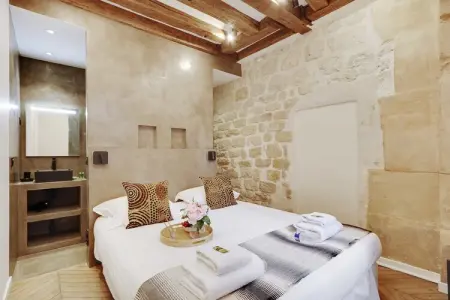 EC-15-SAINTGILLES-2, Appartement 4 personnes à Paris - Photo 7