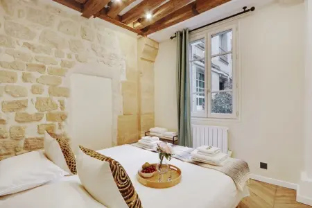 EC-15-SAINTGILLES-2, Appartement 4 personnes à Paris - Photo 8