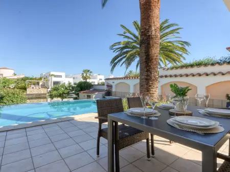 Villa Llobregat 41b, sublime villa au bord du canal de plaisance - Photo 42