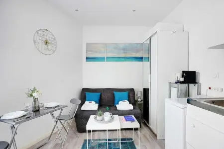 Appartement à Paris, SA-10-LECOURBE - L1020671