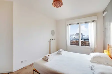 RS-13-ROSIERS, Appartement 6 personnes à Saint Ouen sur Seine - Photo 13