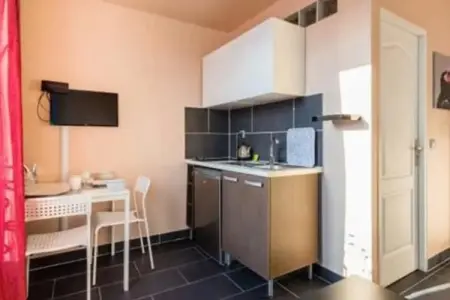 DS-35-VAILLANT-9, Appartement 2 personnes à Pantin - Photo 3