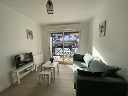 Cambo-les-Bains T2 avec piscine et WiFi, cosy pour 2 personnes - Photo 1