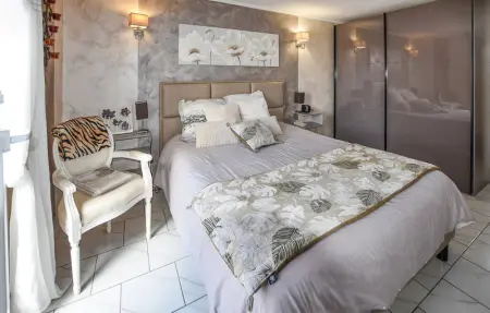 Location Maison 6 personnes à Rognonas - Photo 18