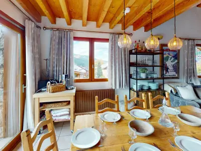 Chalet à Méribel, Chalet 10 pers, 5 chambres, près des pistes, animaux admis, parking, Wi-Fi - L1022227