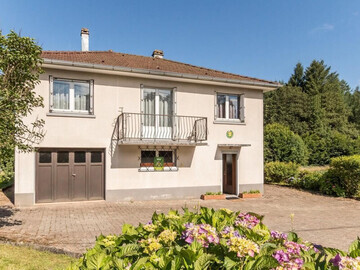 Gite à Champagney,Pavillon calme près des Vosges, animaux admis, grande capacité FR-1-583-117 N°1022241