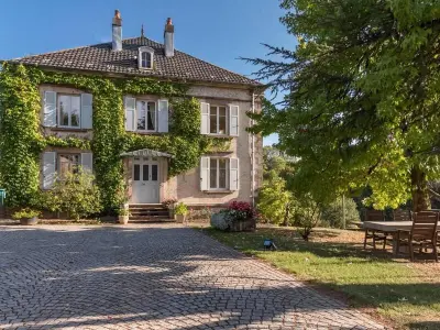 Casa rural en Fougerolles Saint Valbert,Manoir de Charme avec Piscine Couverte et WiFi dans les Vosges du Sud FR-1-583-36 N°1022260