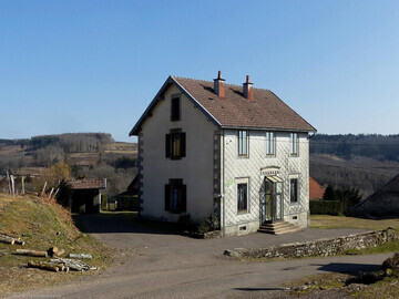 Gite à La Montagne,Charmant gîte à La Montagne avec cheminée, animaux admis FR-1-583-67 N°1022273