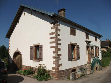 Gite à Fougerolles Saint Valbert,Maison typique au calme avec cheminée et garage FR-1-583-307 N°1022386