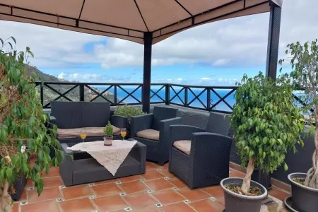 Apartamentos Monasterio de San Antonio 6, Maison mitoyenne indépendante réservée aux adultes - Photo 5