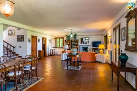 Villa Conte, Captivante villa à Ricadi avec piscine - Photo 6