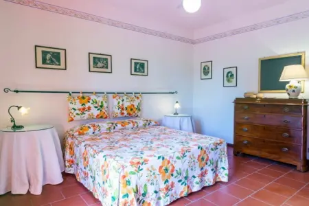 Villa Conte, Captivante villa à Ricadi avec piscine - Photo 17