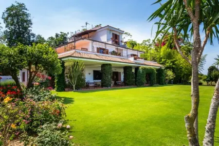 Villa Conte, Captivante villa à Ricadi avec piscine - Photo 27