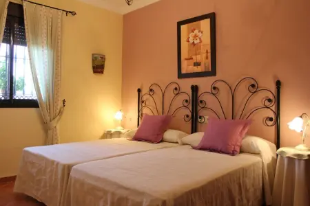 La Villa de Gema, Maison à La Joya avec piscine privée - Photo 4