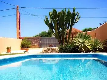 Villa in Conil de la Frontera,Villa Deluxe à Conil avec Piscine Privée, Clim et Terrasse ES-180-45 N°1022506